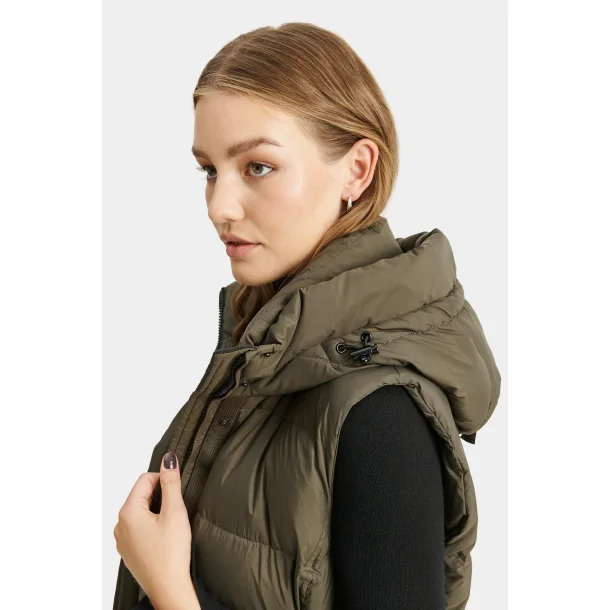 NIGHTINGALE MID VEST-CROCODILE